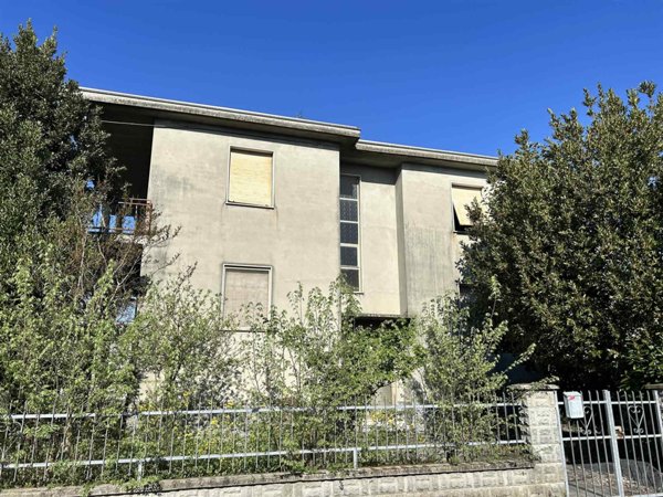 casa indipendente in vendita a San Giorgio Piacentino