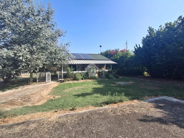 casa indipendente in vendita a San Giorgio Piacentino in zona Godi