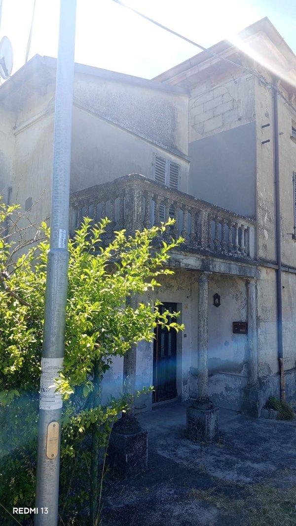 casa indipendente in vendita a San Giorgio Piacentino in zona Viustino