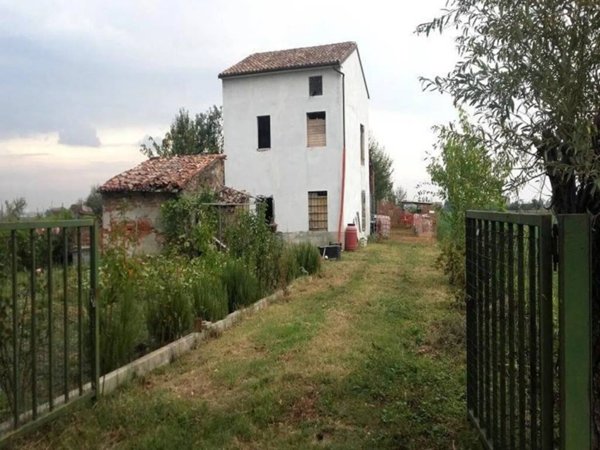 casa indipendente in vendita a San Pietro in Cerro