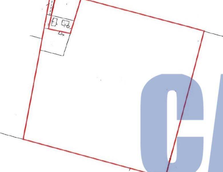 terreno edificabile in vendita a San Pietro in Cerro