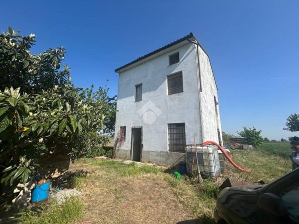 casa indipendente in vendita a San Pietro in Cerro