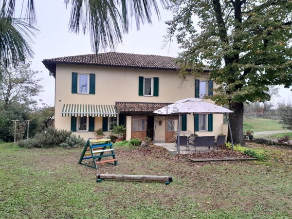 casa indipendente in vendita a Sarmato