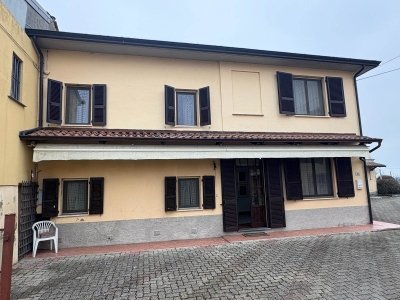 casa indipendente in vendita a Sarmato