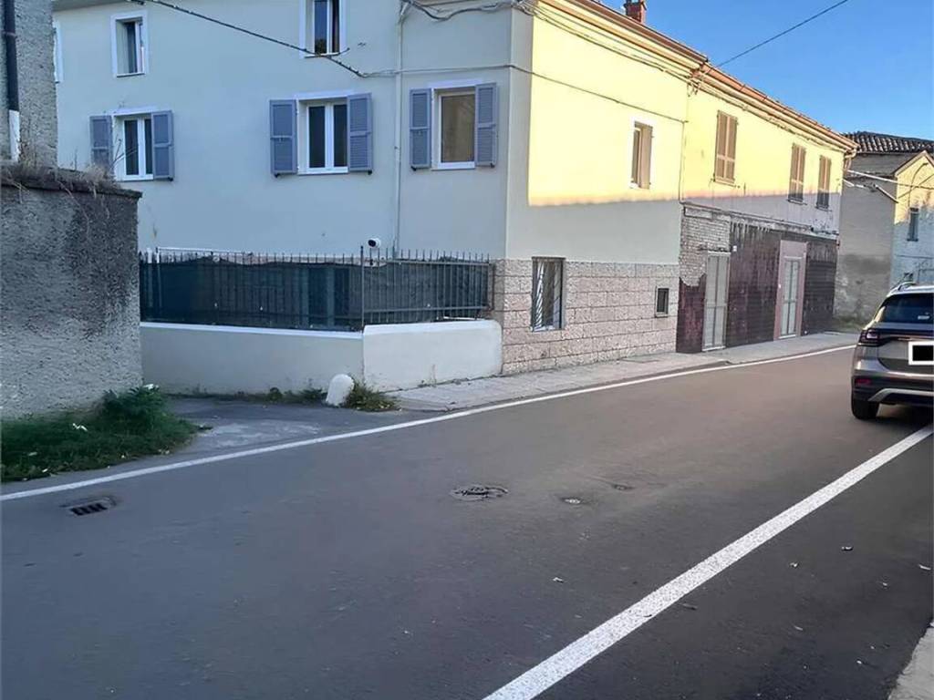 casa indipendente in vendita a Sarmato