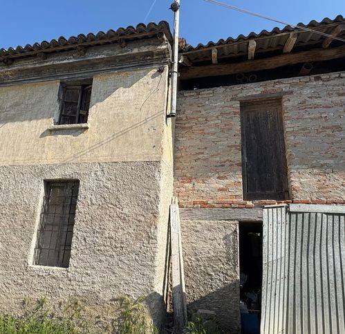 casa indipendente in vendita a Sarmato