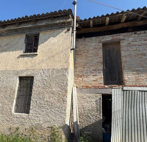 casa indipendente in vendita a Sarmato