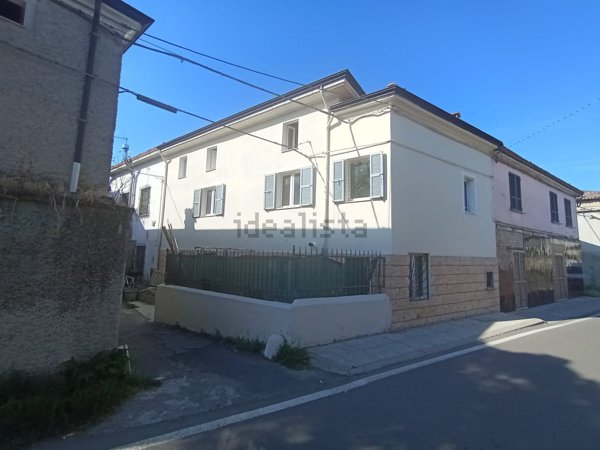 casa indipendente in vendita a Sarmato