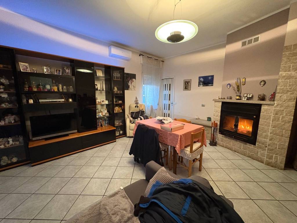 casa indipendente in vendita a Sarmato