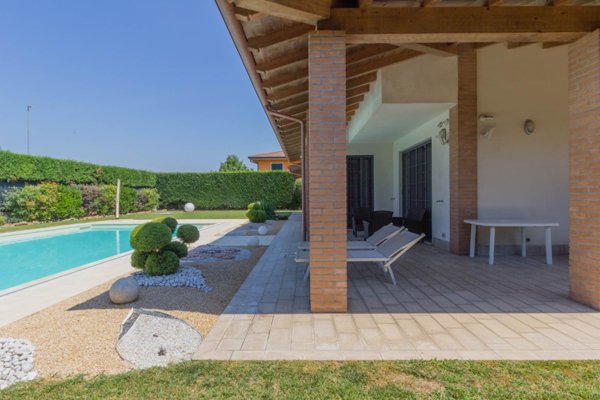 casa indipendente in vendita a Sarmato