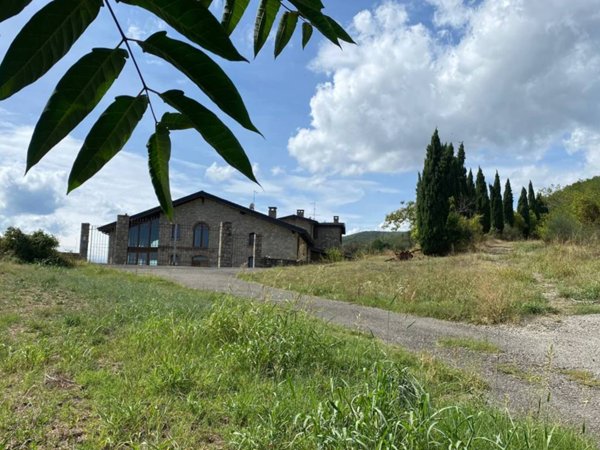 casa indipendente in vendita a Travo