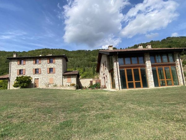 casa indipendente in vendita a Travo