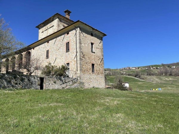 casa indipendente in vendita a Travo