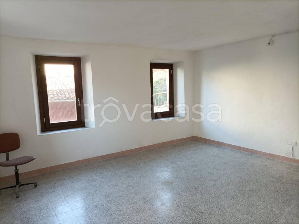 casa indipendente in vendita a Travo