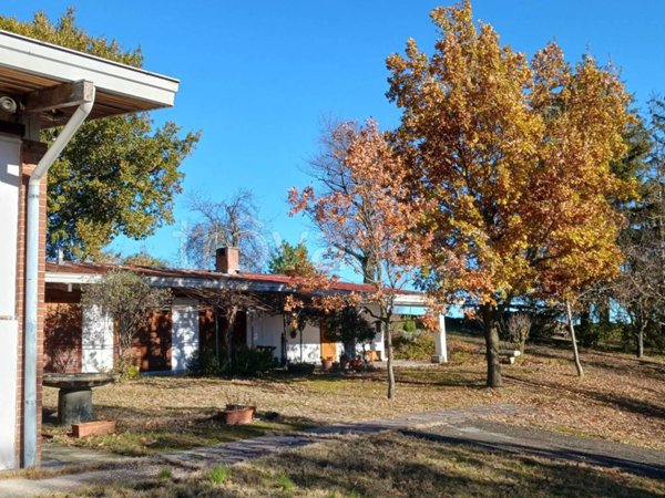 casa indipendente in vendita a Travo