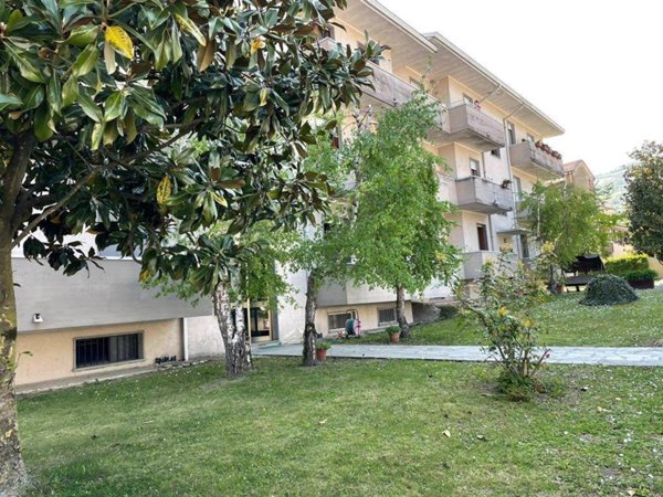 appartamento in vendita a Travo