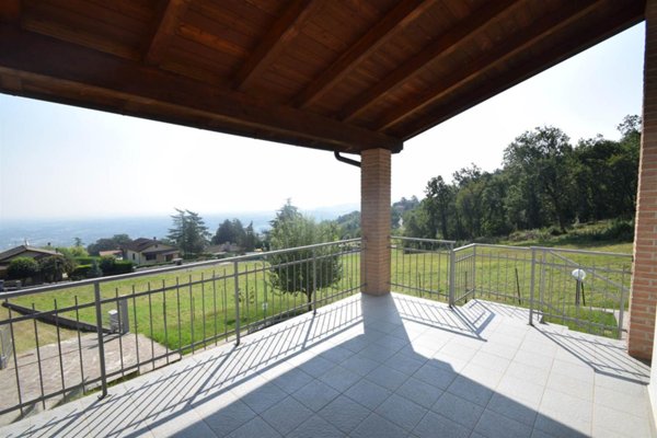 casa indipendente in vendita a Travo in zona Pigazzano