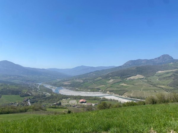 casa indipendente in vendita a Travo