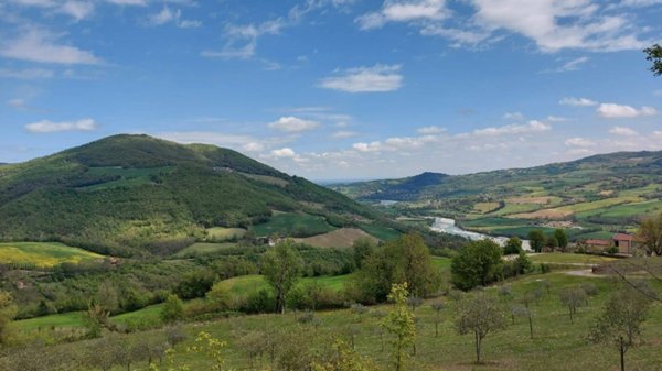 terreno edificabile in vendita a Travo in zona Pigazzano