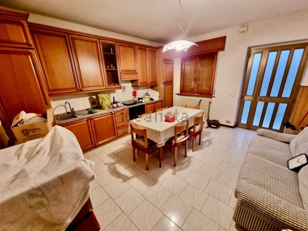 casa indipendente in vendita a Travo