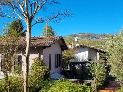 casa indipendente in vendita a Travo