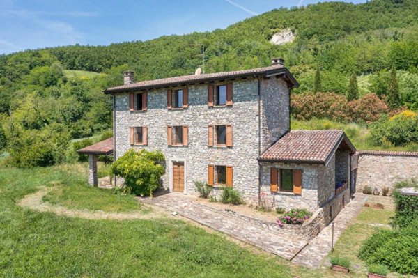 casa indipendente in vendita a Travo