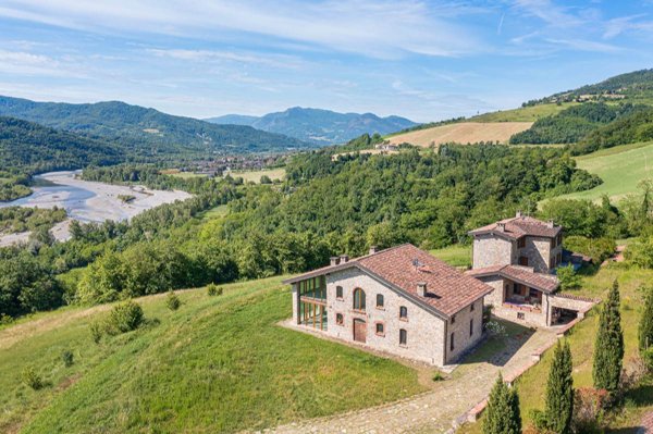 casa indipendente in vendita a Travo