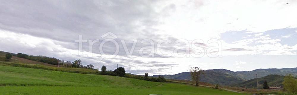 casa indipendente in vendita a Travo in zona Bobbiano