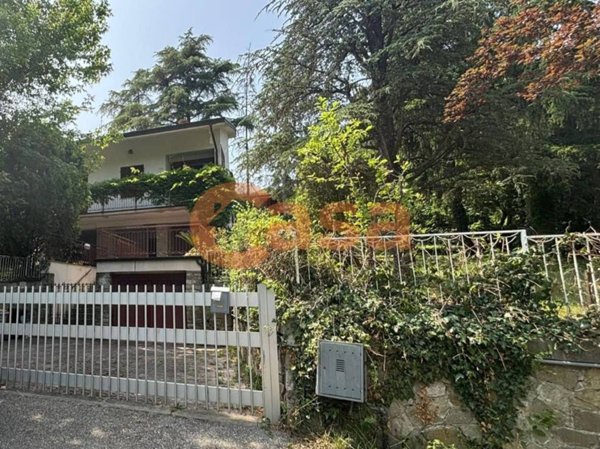 casa indipendente in vendita a Travo