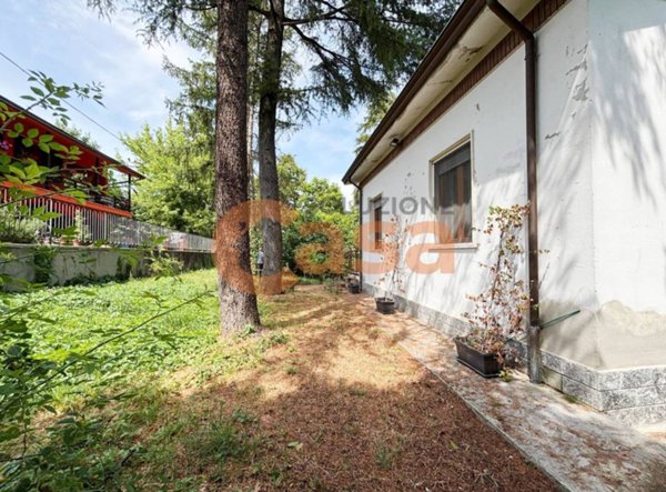 casa indipendente in vendita a Travo