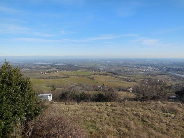 terreno edificabile in vendita a Travo in zona Pigazzano
