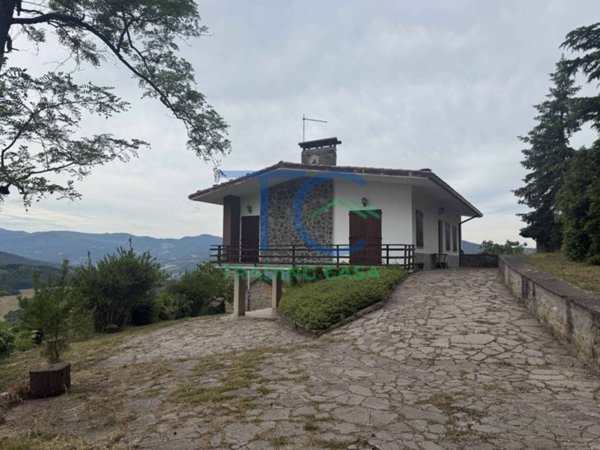 casa indipendente in vendita a Travo