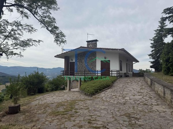 casa indipendente in vendita a Travo