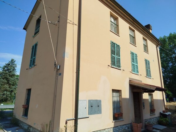 casa indipendente in vendita a Travo
