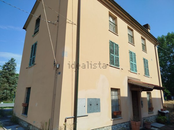 casa indipendente in vendita a Travo