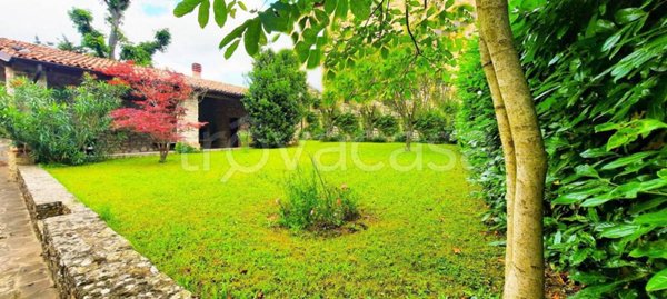 casa indipendente in vendita a Travo