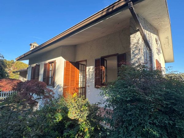 casa indipendente in vendita a Travo