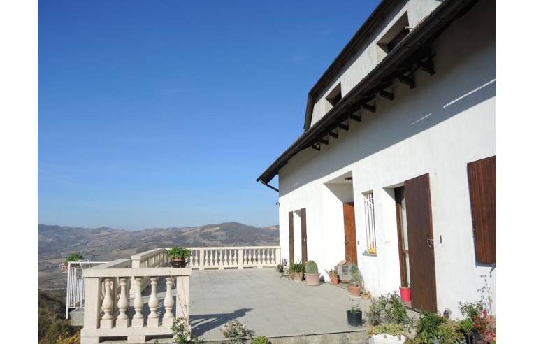 casa indipendente in vendita a Travo