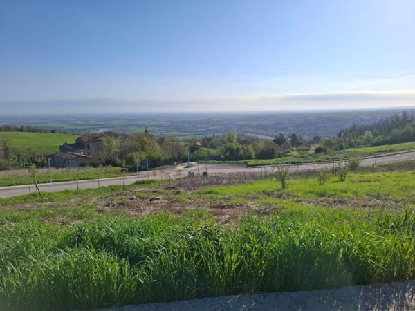 terreno edificabile in vendita a Travo in zona Pigazzano