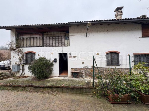 casa indipendente in vendita a Travo in zona Statto