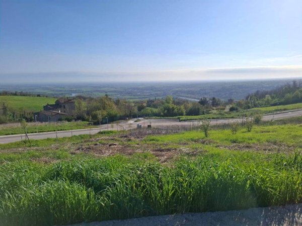 terreno edificabile in vendita a Travo in zona Pigazzano