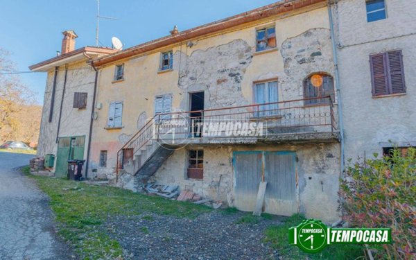 casale in vendita a Travo