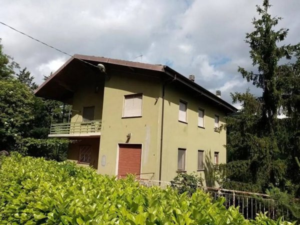 casa indipendente in vendita a Travo