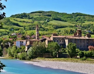 terreno edificabile in vendita a Travo