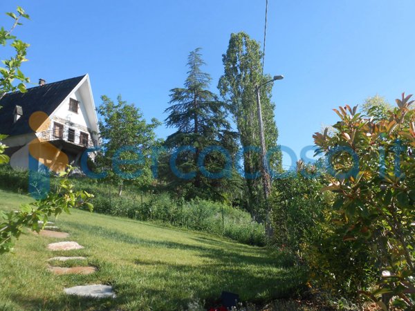 casa indipendente in vendita a Travo