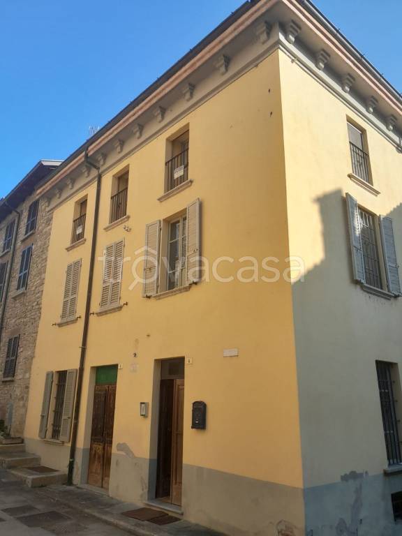 appartamento in vendita a Travo