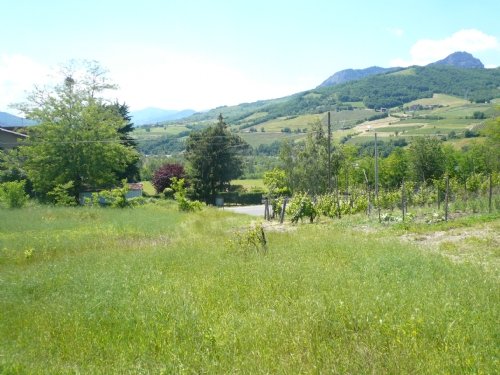 terreno edificabile in vendita a Travo in zona Cernusca