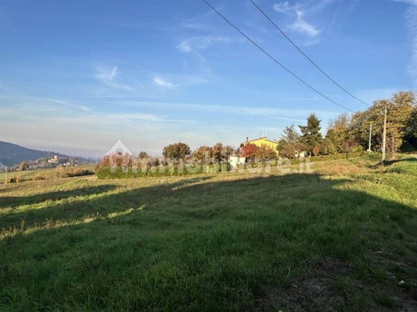 appartamento in vendita a Travo in zona Quadrelli