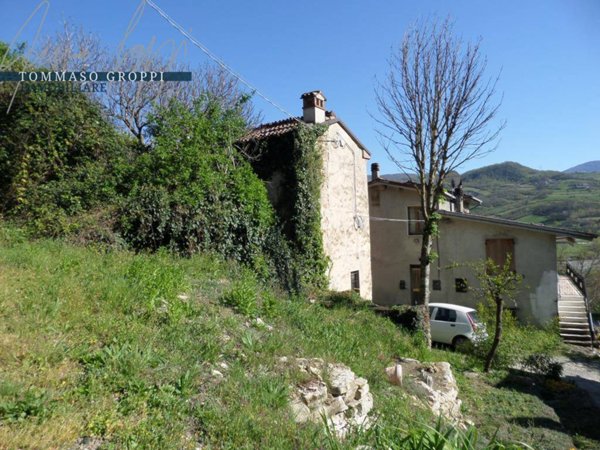casa indipendente in vendita a Travo