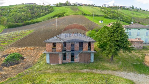 casa indipendente in vendita a Vernasca in zona Bacedasco Basso